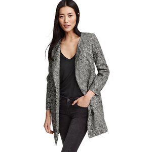 H&M White Black Patterned Coat Size 2 Fall Autumn Spring